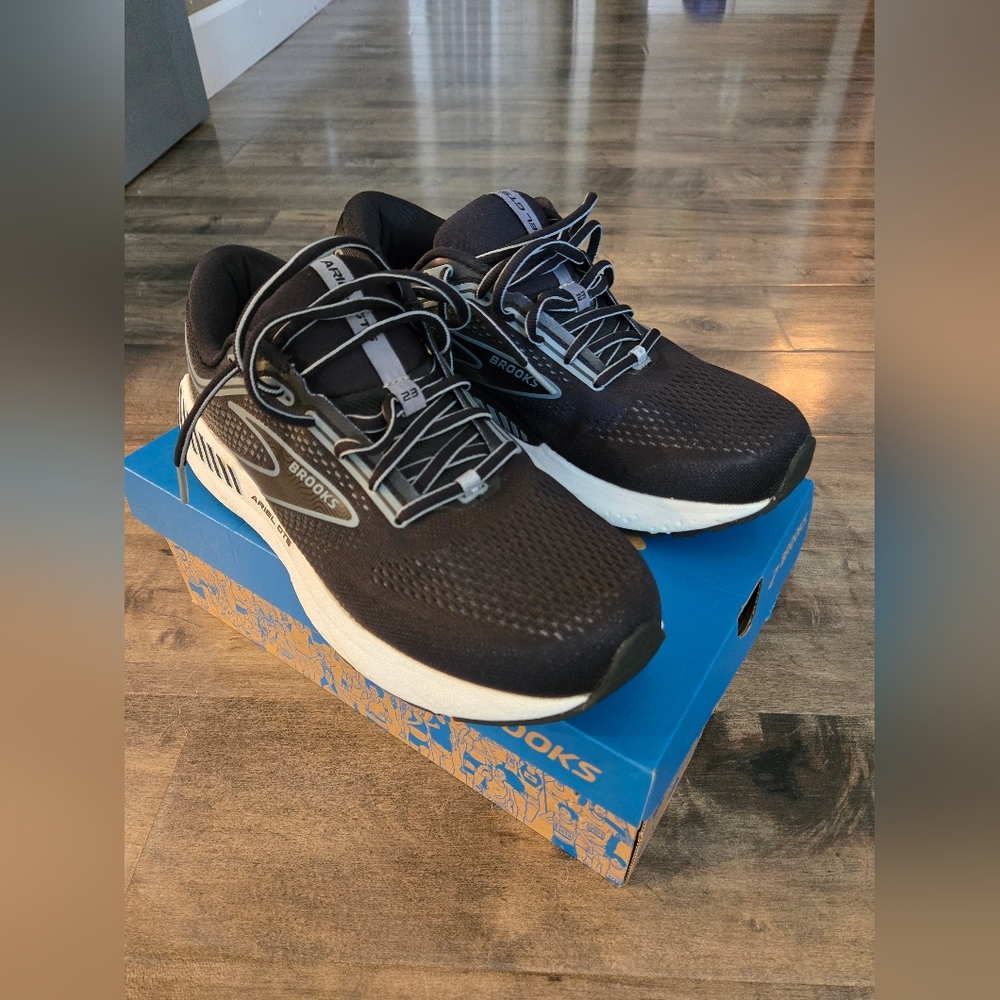 Brooks Ariel GTS 23